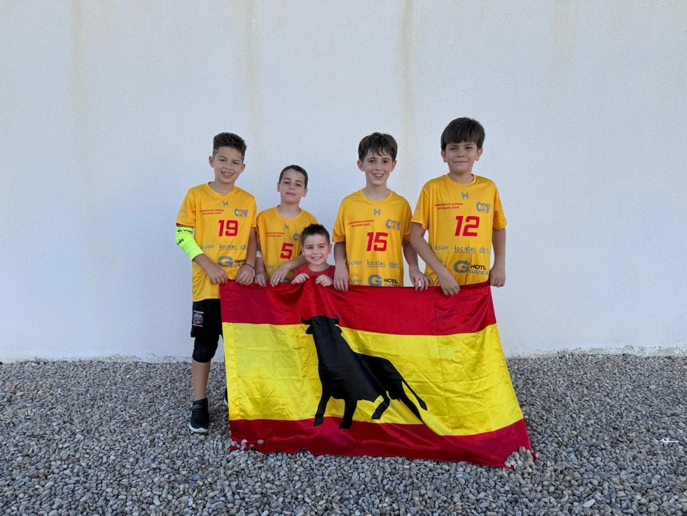 El Club de Voleibol Arenas de Gandia logra la clasificación al Campeonato de España con su equipo benjamín masculino